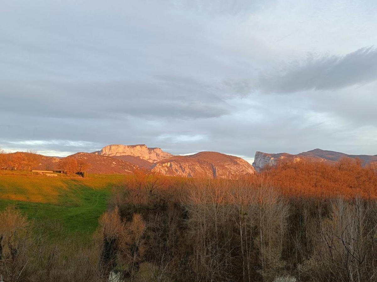 Le Perchoir Du Vercors - Panorama Sur Les Cimes Saint-André-en-Royans Esterno foto